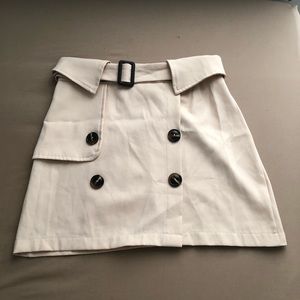 Cute suit skirt — New without tag